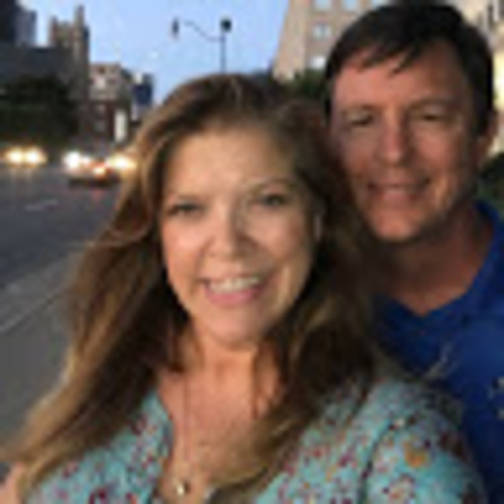 Meet your Posher, Flo